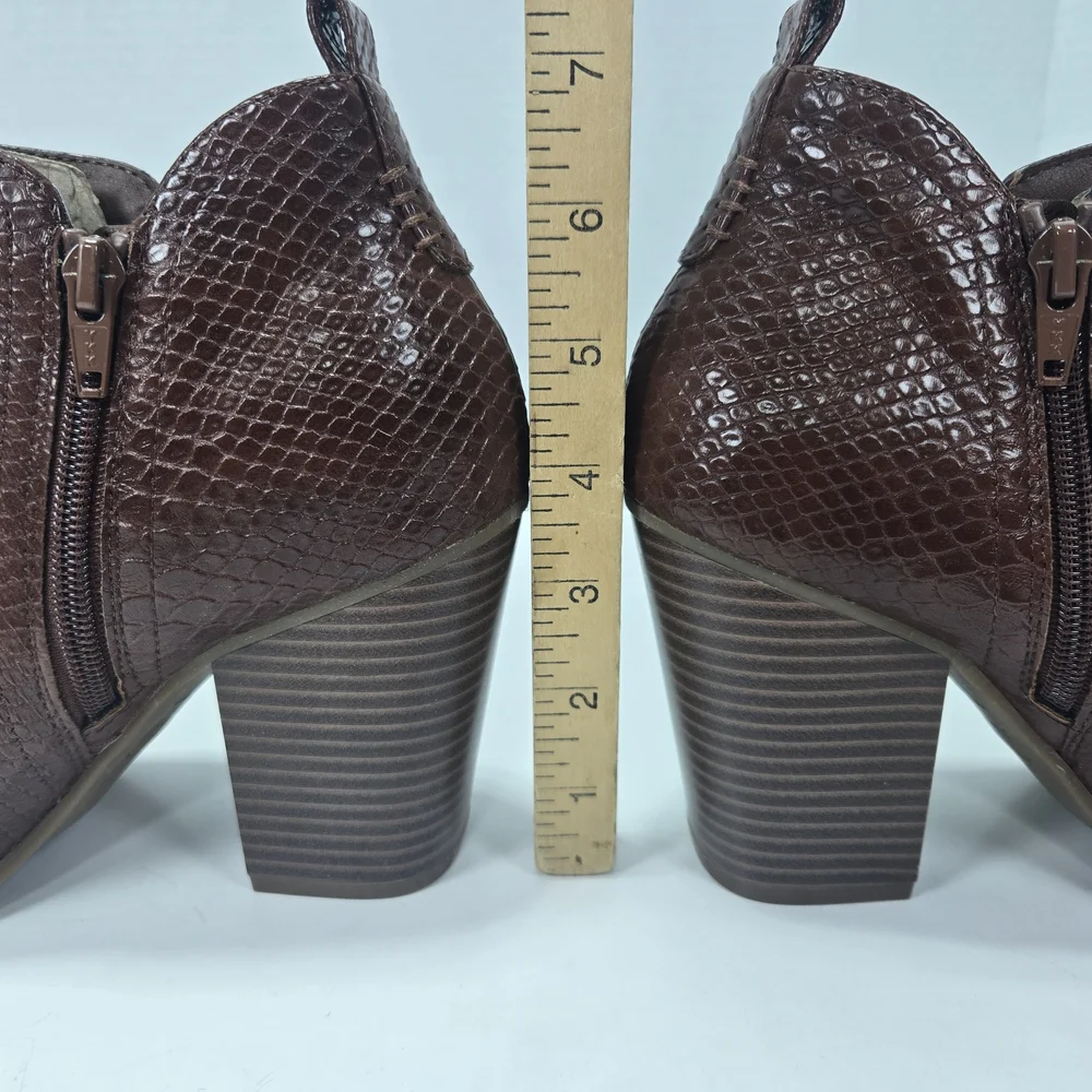 Sun + Stone Pollyy Walnut Textured Snake Skin Animal Print Ankle Booties Size 9